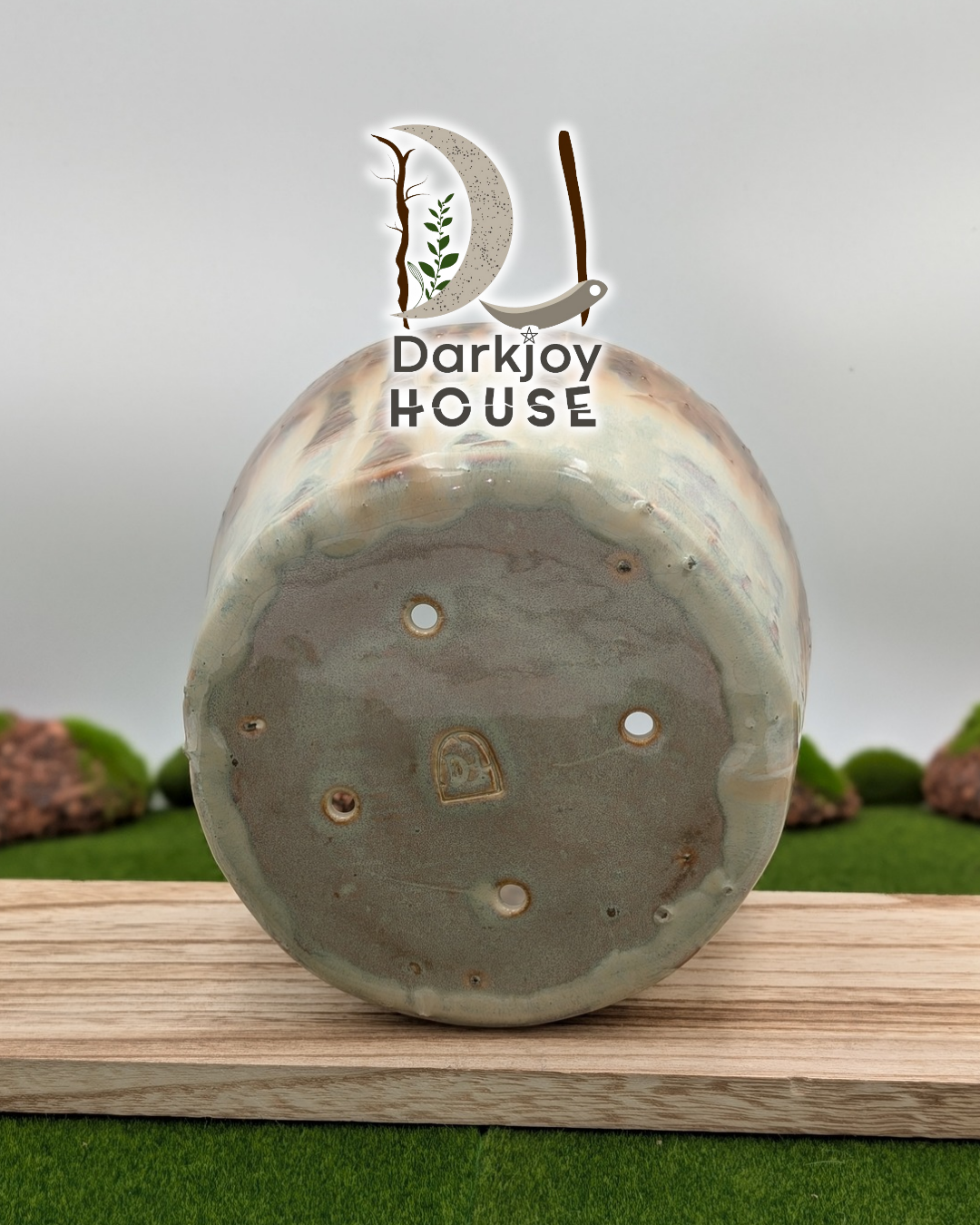 Earthen Glow Pot