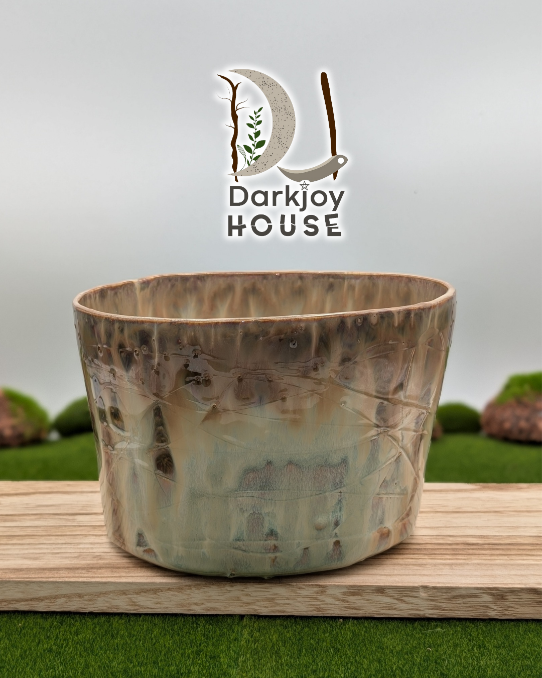 Earthen Glow Pot