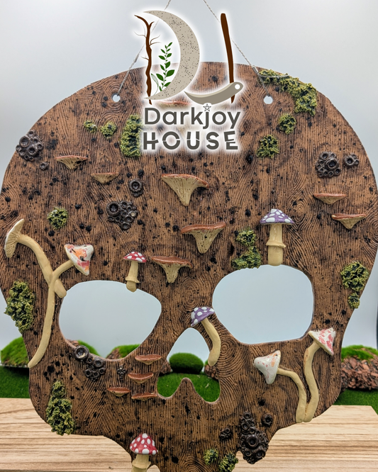 Hanging Skull Wall Smoke Fountain -Enchanted Forest Collection